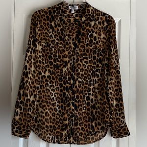 Women's Express Portofino Shirt Button-up Roll Tab Sleeve Leopard Print Sz Small